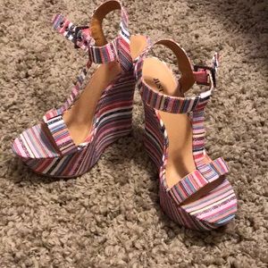Bohemian wedges